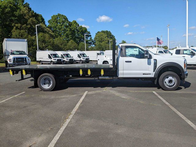 2024 Ford F-550 