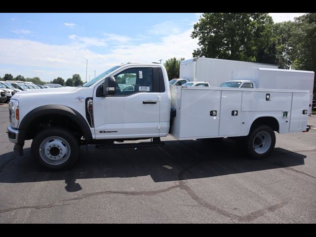 2024 Ford F-550 