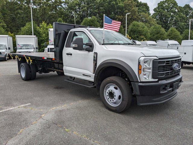 2024 Ford F-550 