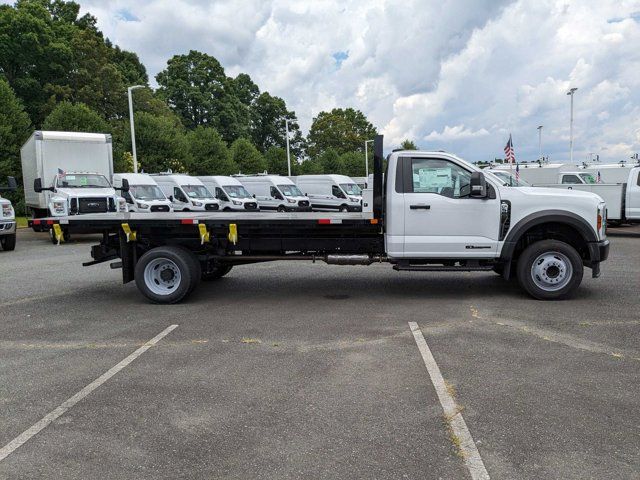 2024 Ford F-550 