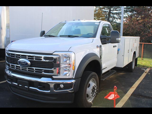 2024 Ford F-550 