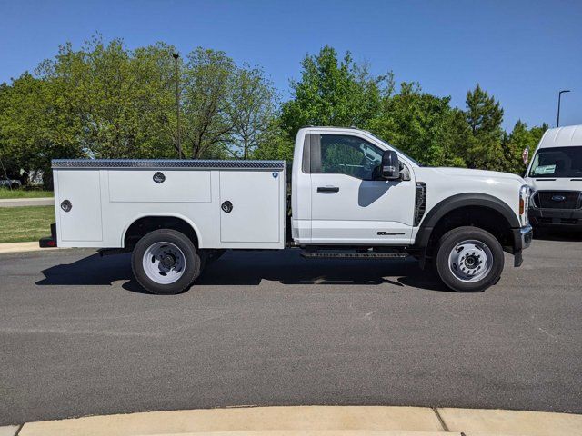 2024 Ford F-550 