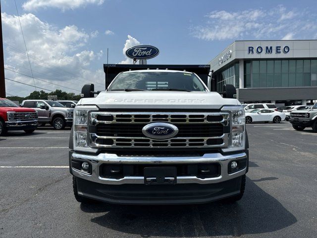 2024 Ford F-550 