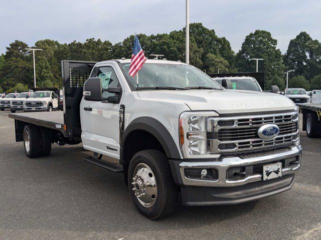 2024 Ford F-550 