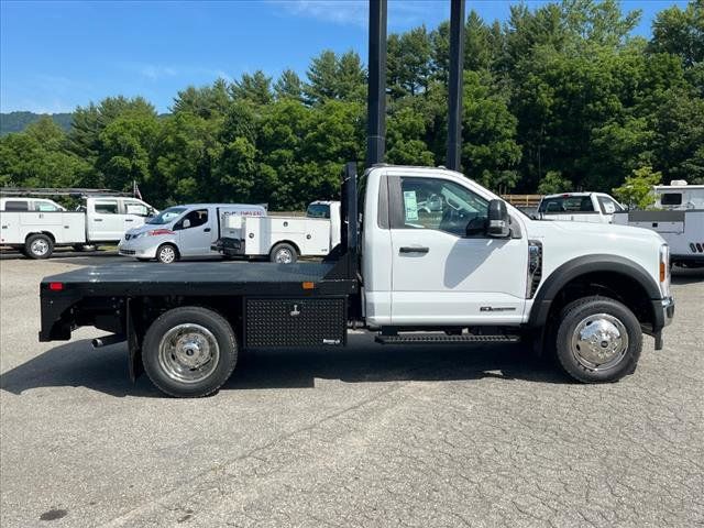 2024 Ford F-550 XL