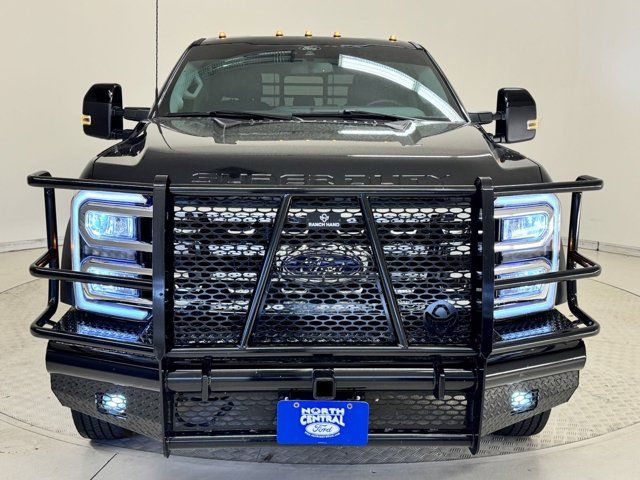 2024 Ford F-550 Lariat