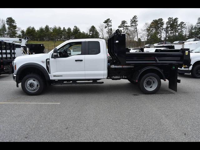 2024 Ford F-550 