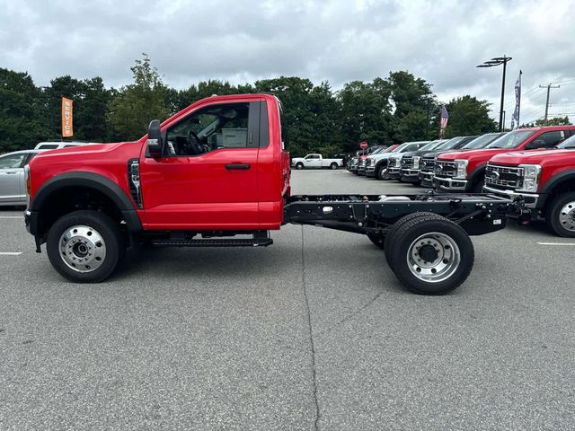 2024 Ford F-550 