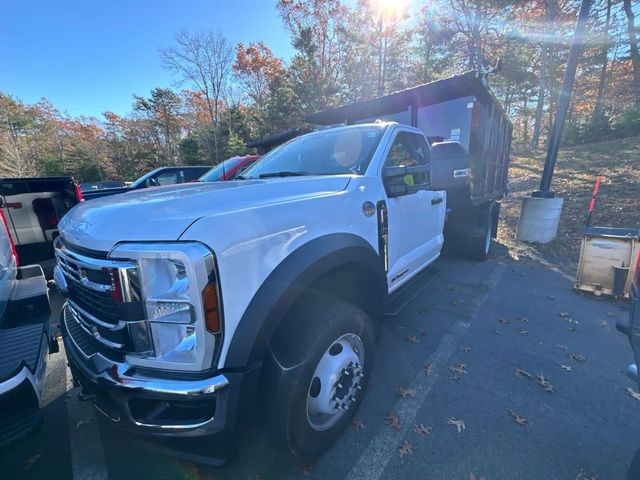 2024 Ford F-550 