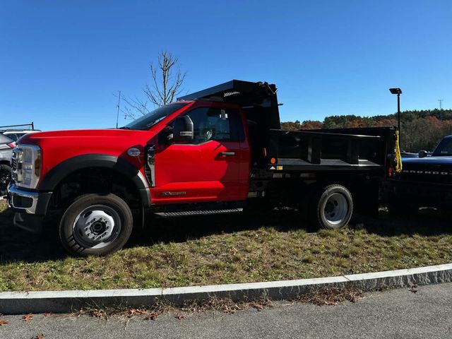 2024 Ford F-550 