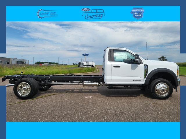 2024 Ford F-550 XLT