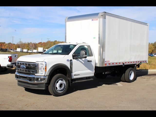 2024 Ford F-600 