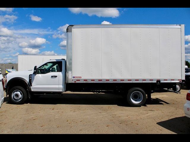 2024 Ford F-600 