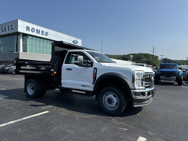 2024 Ford F-600 