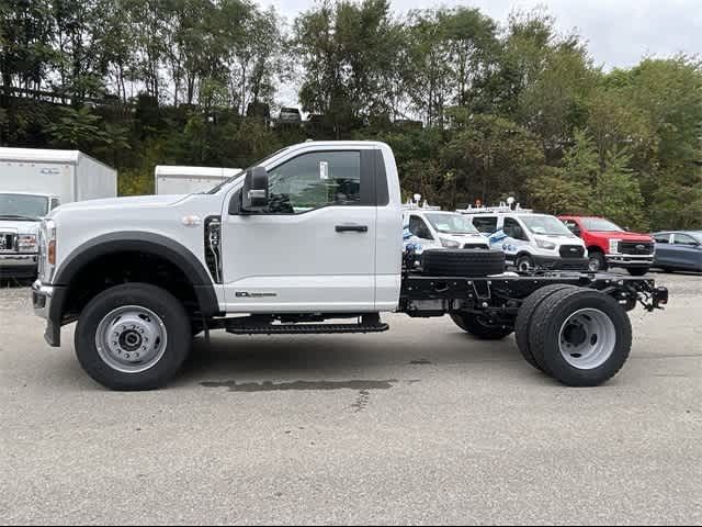 2024 Ford F-600 