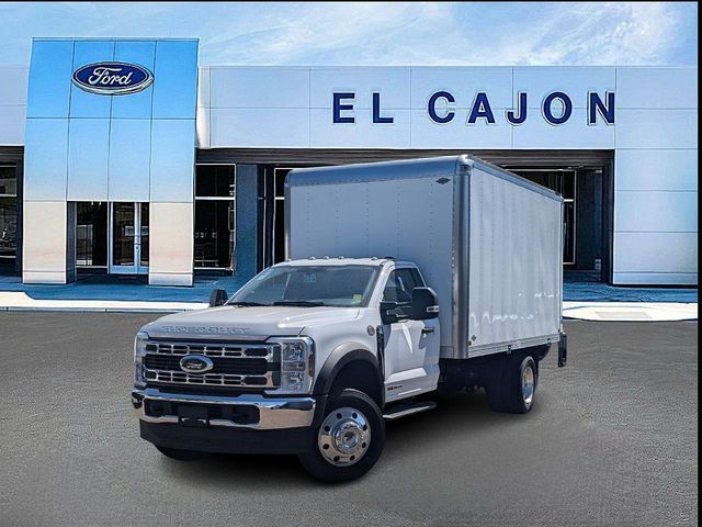 2024 Ford F-600 XLT