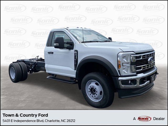 2024 Ford F-600 XLT