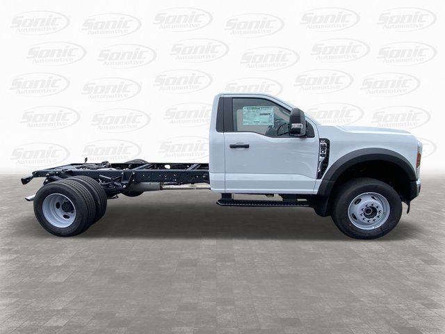 2024 Ford F-600 XLT