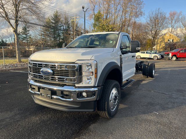 2024 Ford F-600 