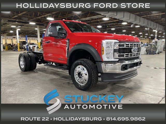 2024 Ford F-600 XLT