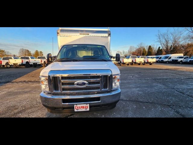 2024 Ford E-Series Base