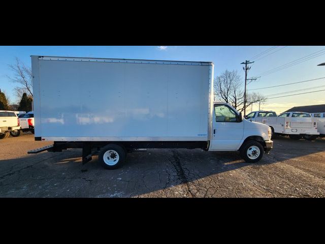 2024 Ford E-Series Base