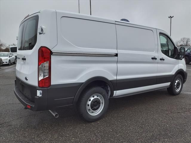 2024 Ford Transit Base