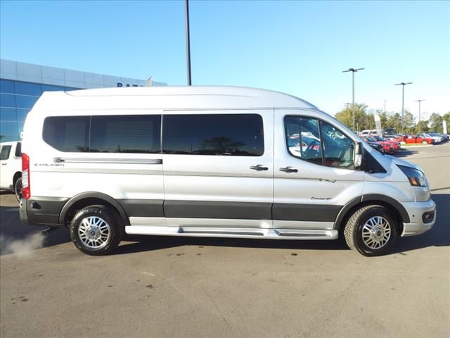 2024 Ford Transit Base