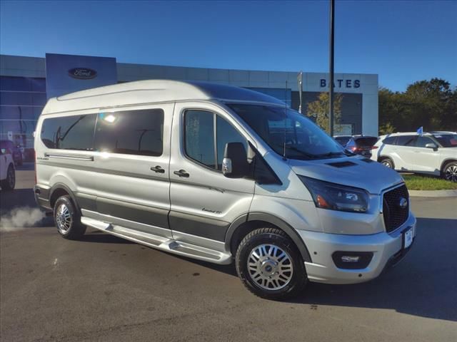 2024 Ford Transit Base