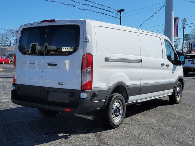 2024 Ford Transit Base