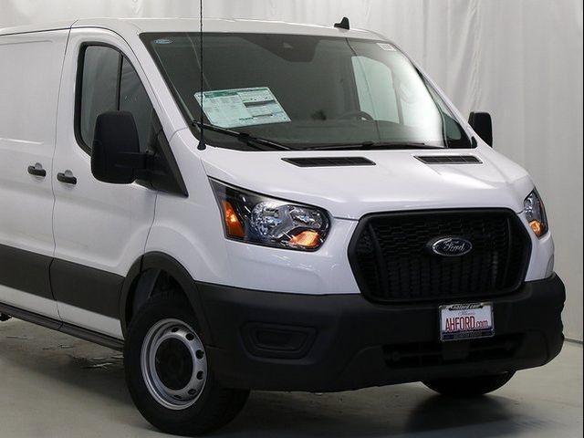 2024 Ford Transit Base