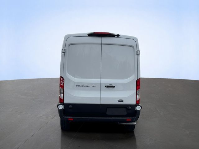 2024 Ford Transit Base
