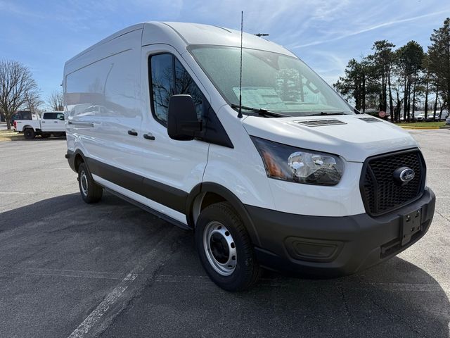 2024 Ford Transit Base