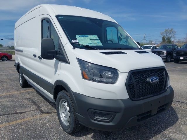 2024 Ford Transit Base