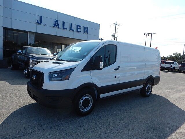 2024 Ford Transit Base