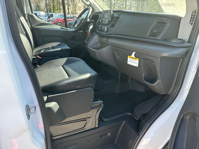 2024 Ford Transit Base