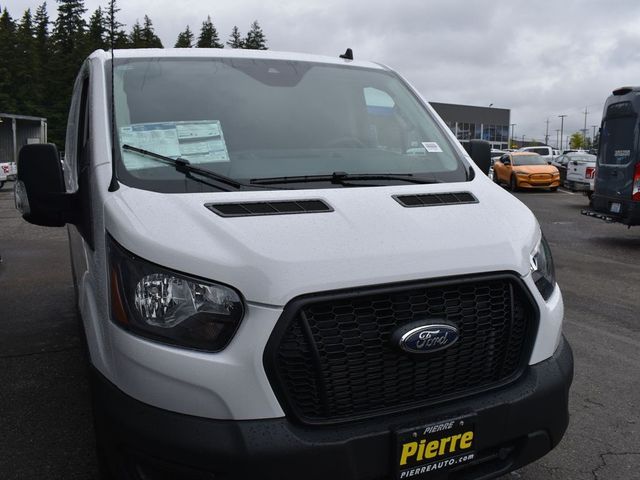 2024 Ford Transit Base