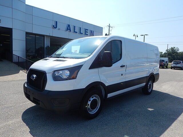 2024 Ford Transit Base