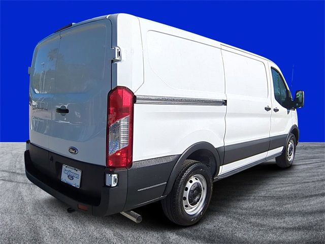 2024 Ford Transit Base