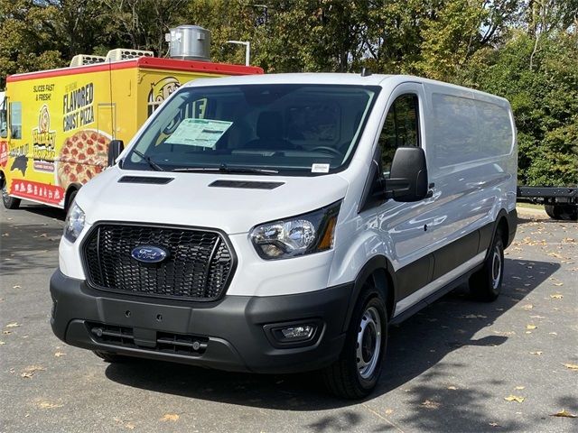 2024 Ford Transit Base