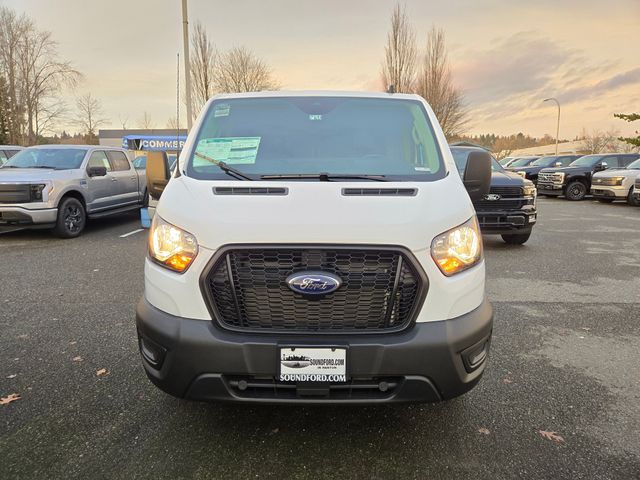 2024 Ford Transit Base