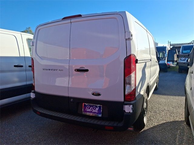 2024 Ford Transit Base