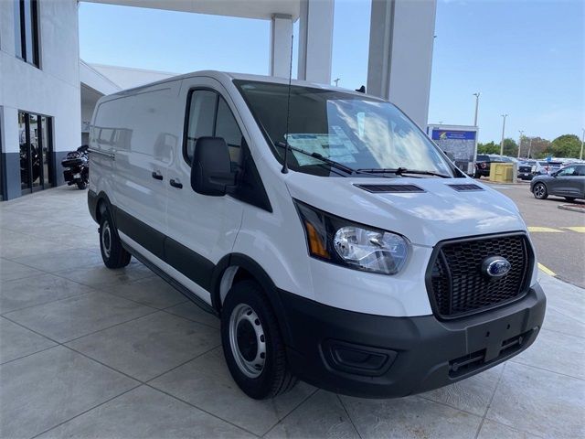 2024 Ford Transit Base