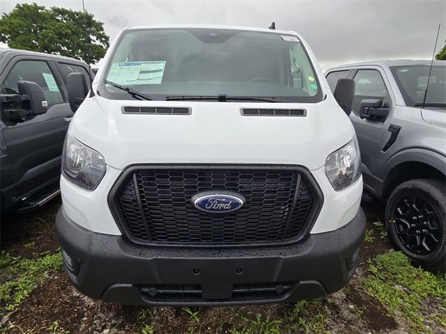 2024 Ford Transit Base