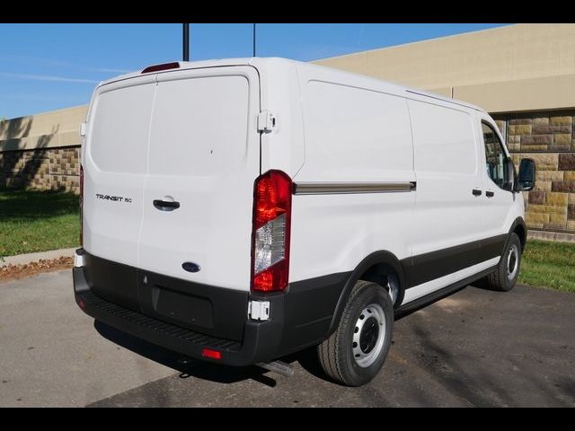 2024 Ford Transit Base