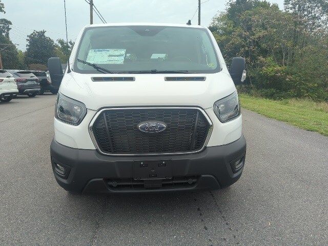 2024 Ford Transit Base