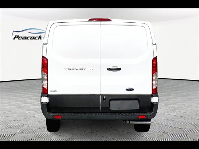 2024 Ford Transit Base