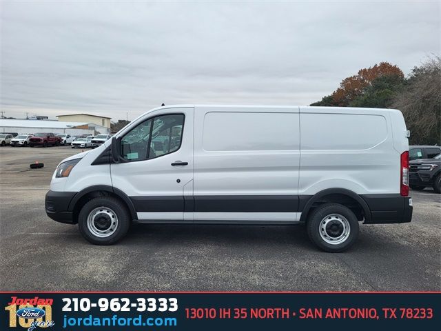 2024 Ford Transit Base