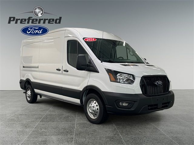 2024 Ford Transit Base