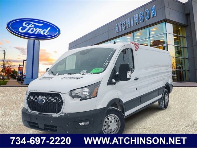 2024 Ford Transit Base